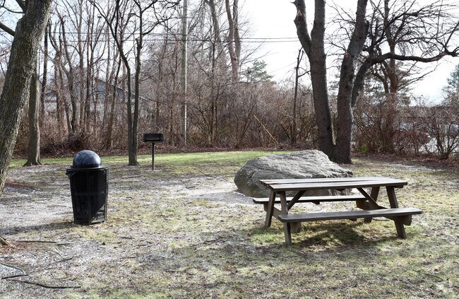 Photo - Cherry Estates Apartments