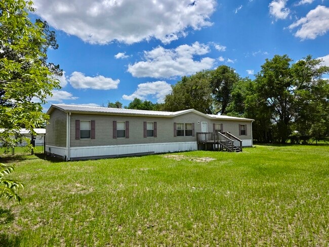 Photo - 23915 NE State Rd 26