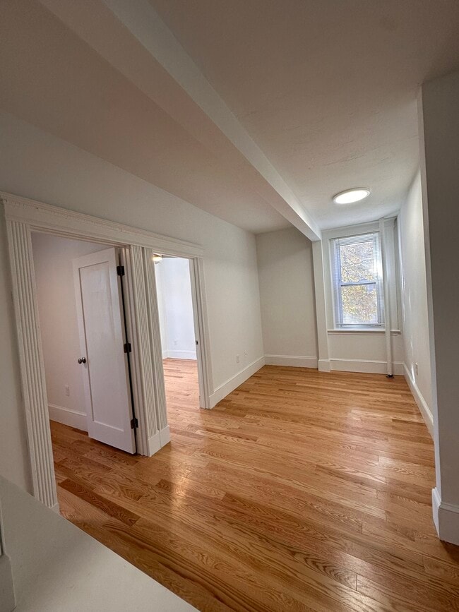 Photo - 45 Hemenway St