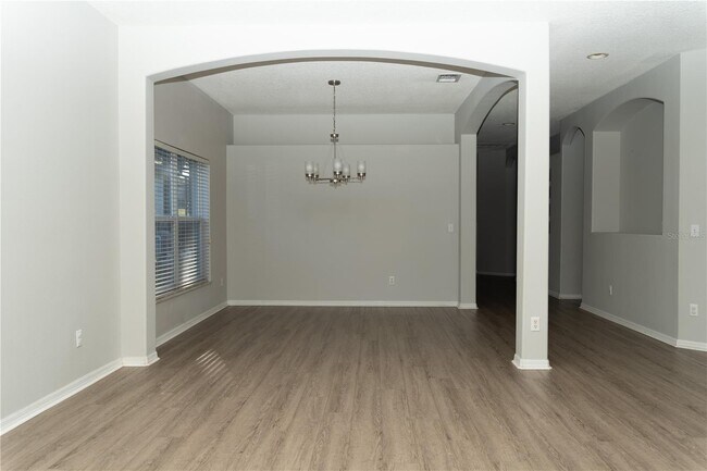 Photo - 1268 Portmoor Way