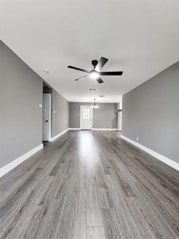 Photo - 106 N 4th St