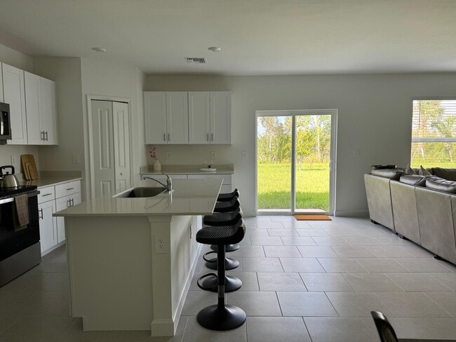 Photo - 7111 Weeping Pine Dr