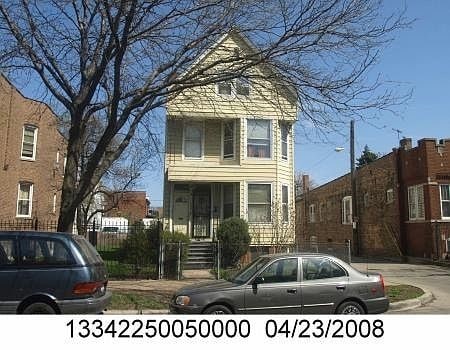 Building Photo - 2049 N Kostner Ave