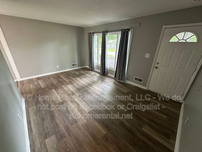 Photo - 7707 E 108 Terrace