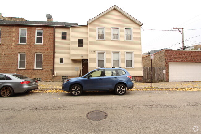 Building Photo - 1639 W Haddon Ave Rental