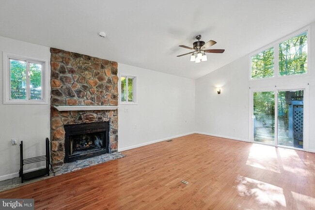 Photo - 8115 King Arthurs Ct