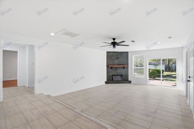 Photo - 2228 Goldenrod Ave