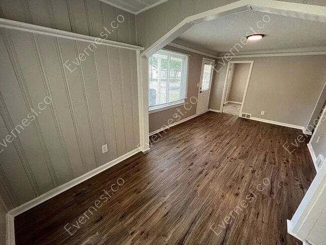 Photo - 23115 Powell Ave