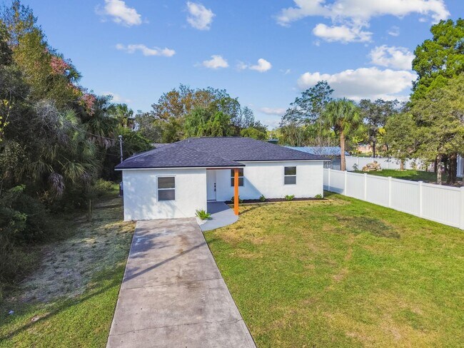 Photo - 16107 Sea Pines Dr