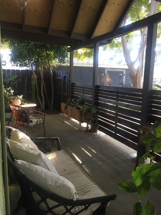 Photo - 3016 Court St Unidad 3016ACourtst.