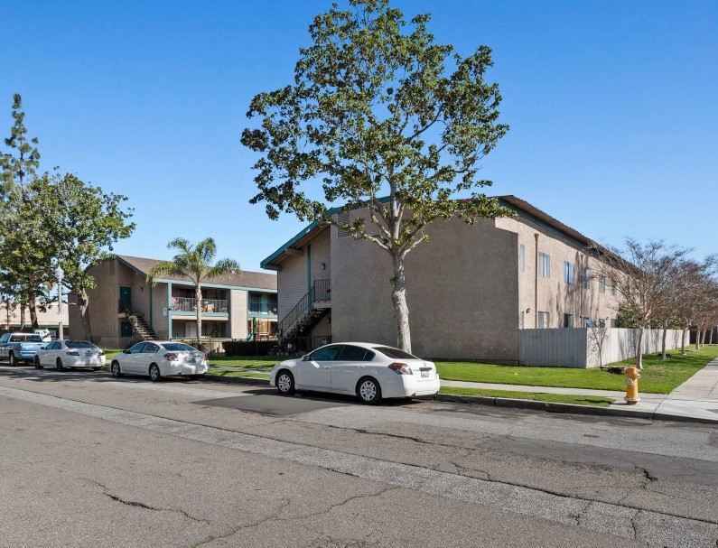 Photo - The Daisy Apartments