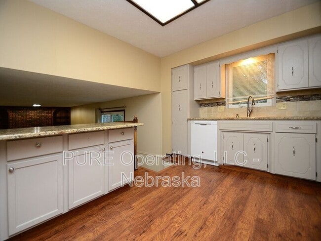 Photo - 5723 S 152nd Ave Cir