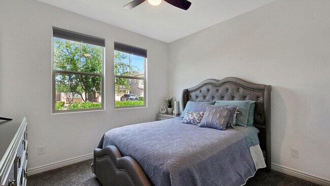 Photo - 11615 W Marguerite Ave