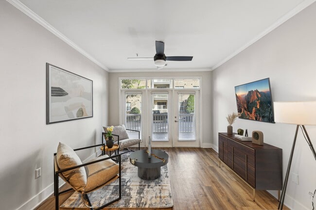 Photo - Drift Dunwoody