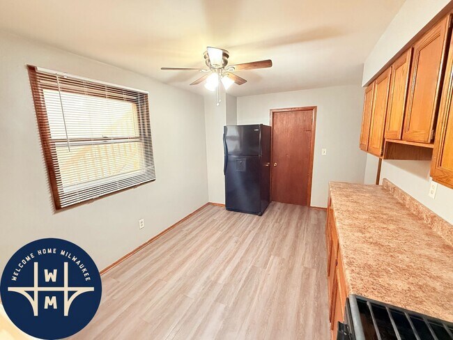 Photo - 2645 S Kinnickinnic Ave Unit 1