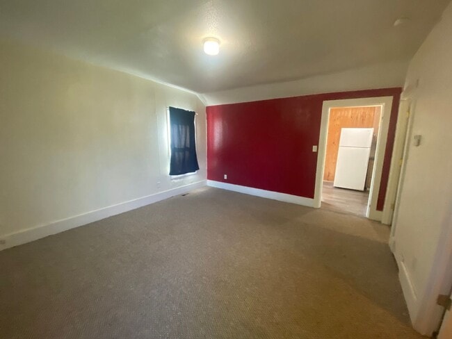 Photo - 2 BED | 1 BATH | SINGLE-LEVEL HOME | NORTH