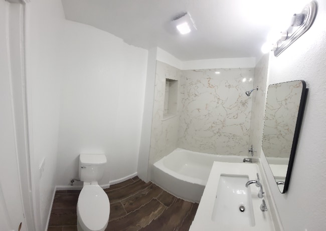 Photo - 7450 Pitt School Rd