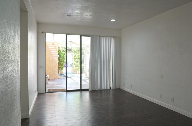 47682 Desert Sage Ct
