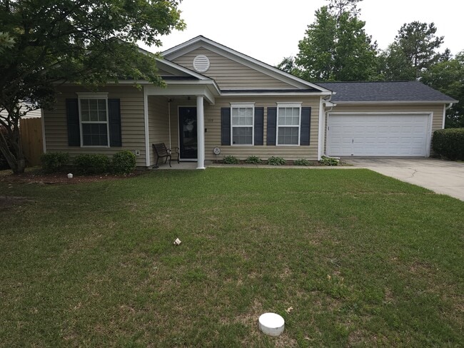 Building Photo - 109 Hardwood Dr