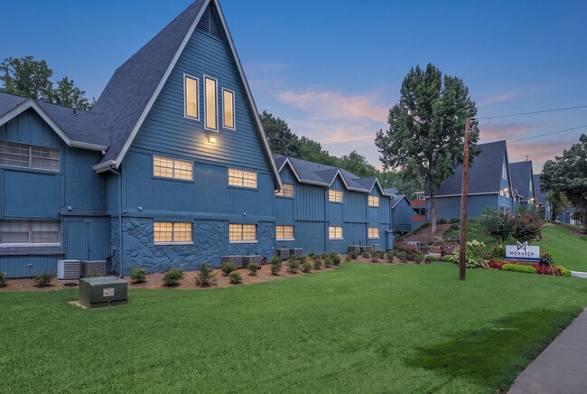 Monarch Villas