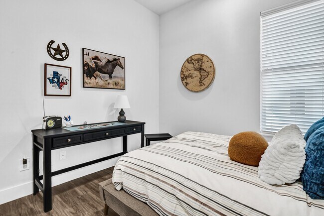 Photo - 38634 Spur 149 Rd Unidad 68B