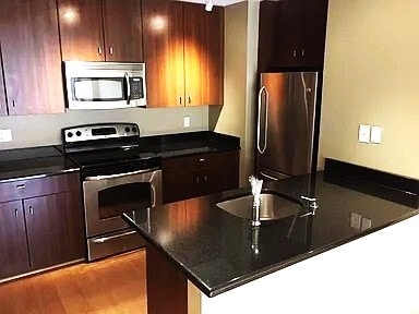 1423 Newton St NW Unidad 302