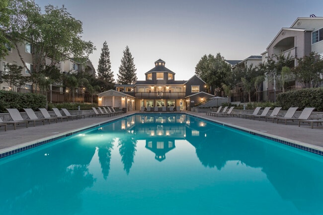 Building Photo - Avalon Campbell Rental