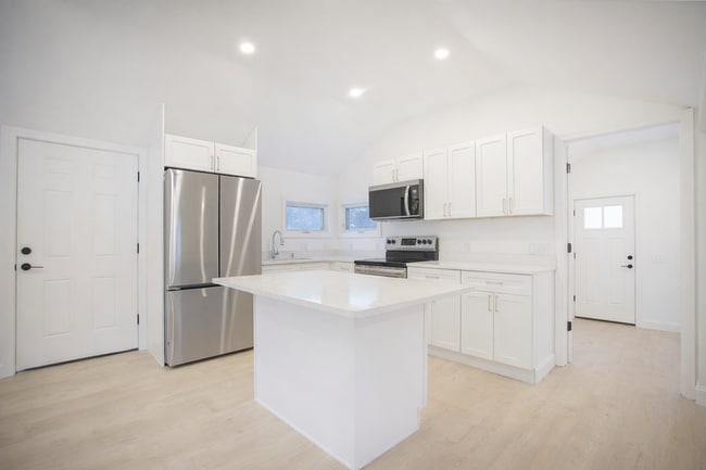 Photo - 2403 Westfield St