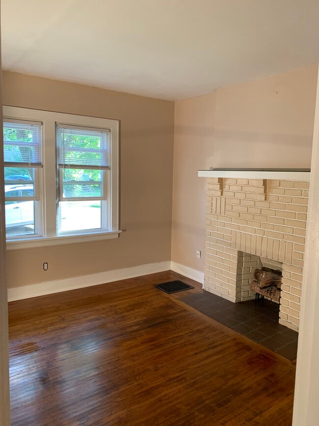 Photo - 3260 Berwyn Pl Unidad 1