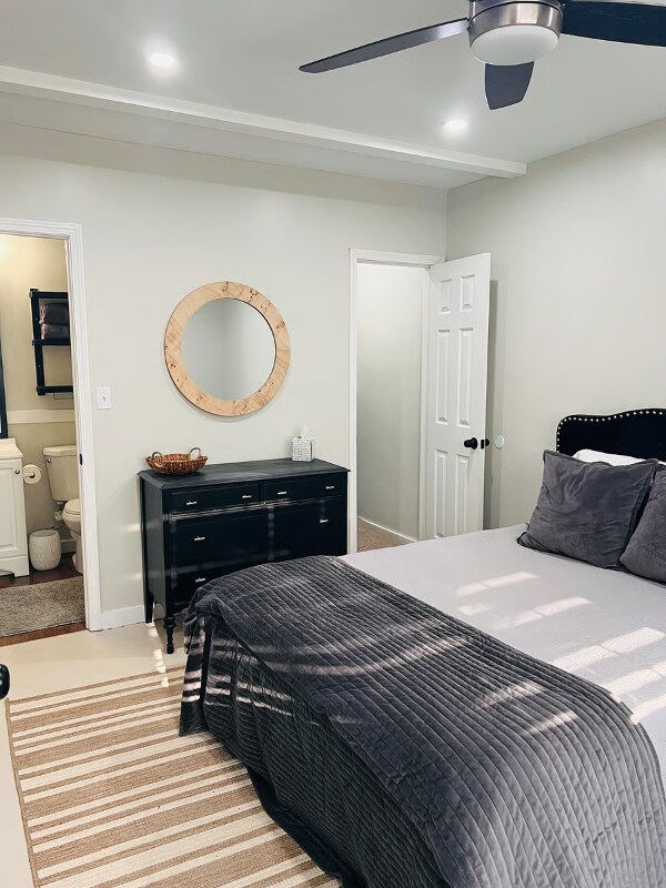 Photo - 6362 Valhalla Dr Unit 2