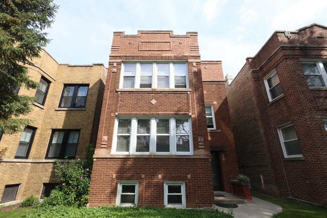 Building Photo - 5653 N Talman Ave Unit 1 Rental