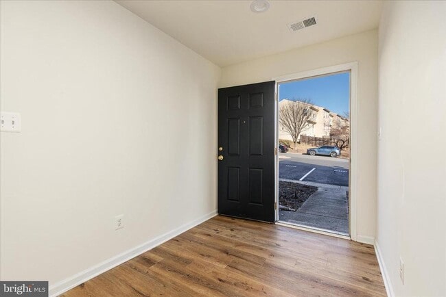 Photo - 808 Pendleton Ln