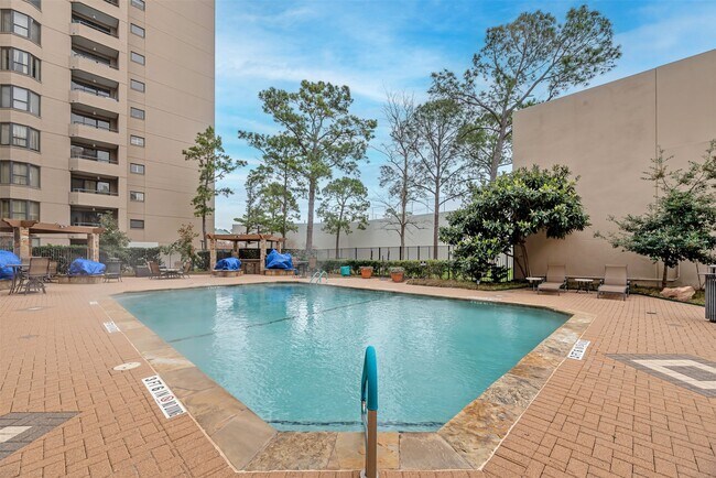 Photo - 661 Bering Dr Unit 404