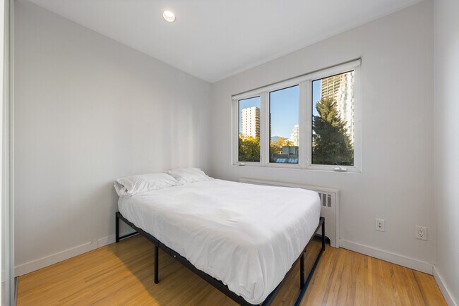 Photo - 1540 Haro St Unit 301