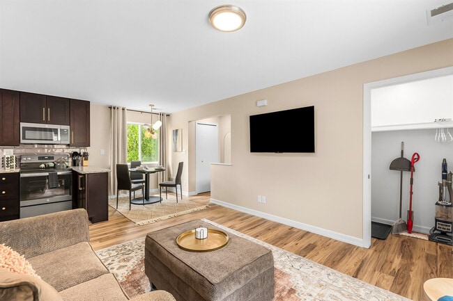 Photo - 18439 Sharon Ln Unidad ID1032345P