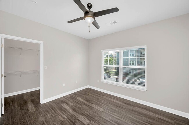 Creekside Apartment Homes general photo