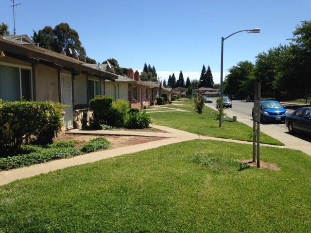 Foto principal - 2852 Norcade Cir