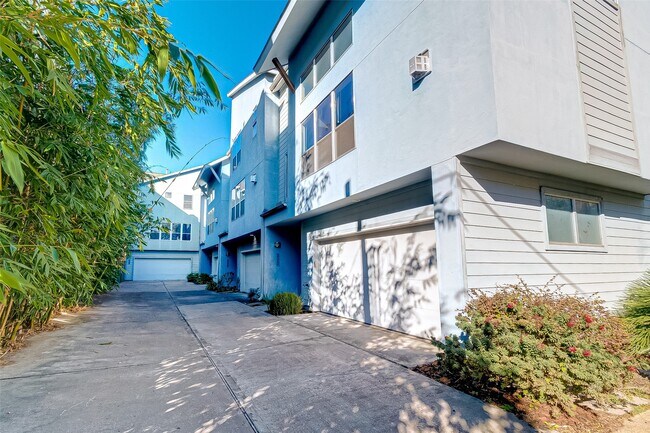 Photo - 4308 Lillian St Unit A