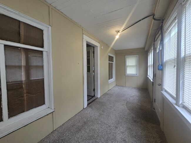 Photo - 532 Cedar St