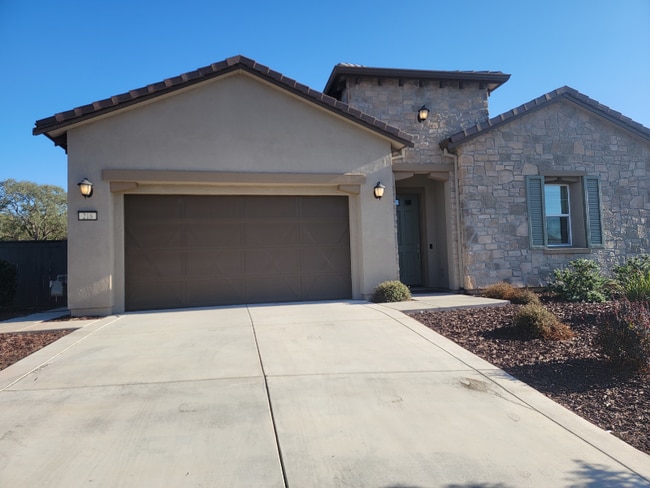 Building Photo - 218 Seacrest Ct