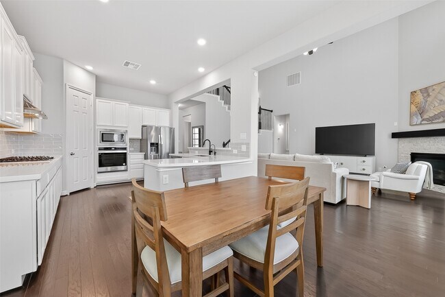 Photo - 4018 Martin Ridge Dr