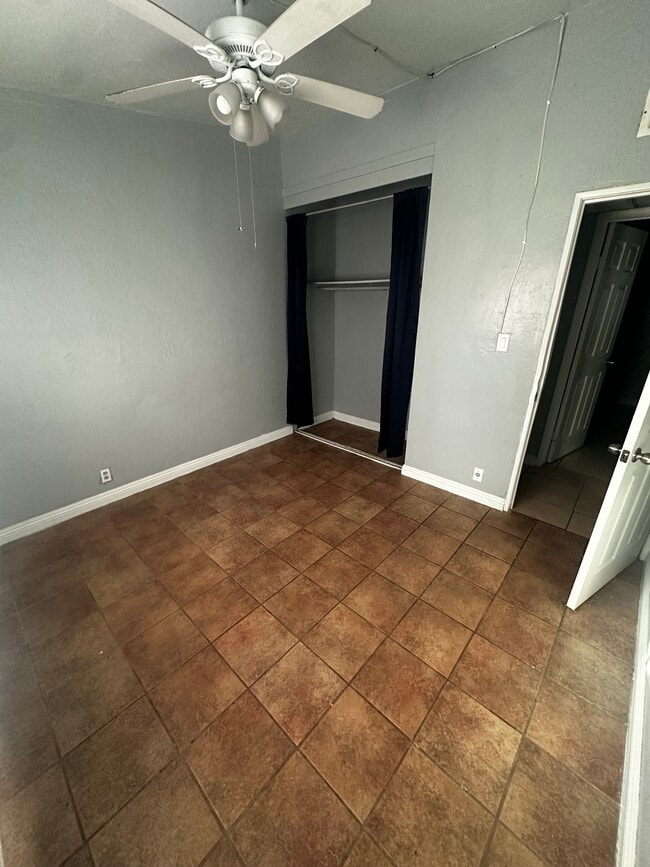 Building Photo - 2504 Reynolds Ave