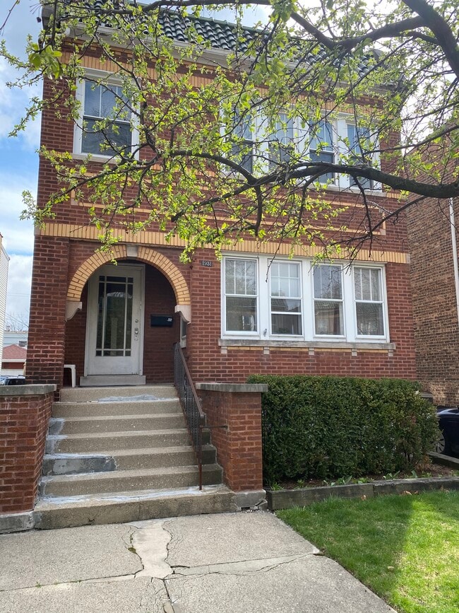 Photo - 1931 Wesley Ave