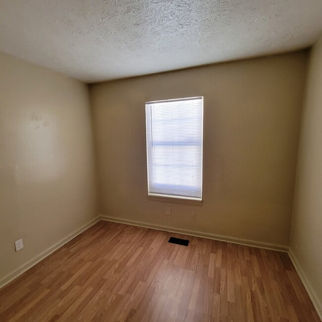 Photo - East side 4 Bedroom