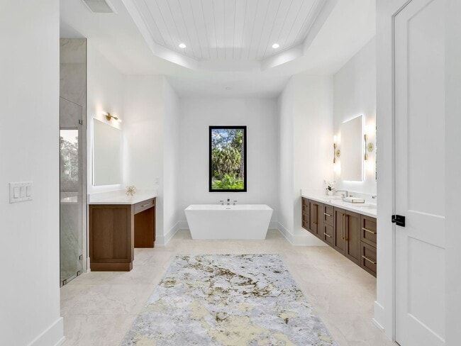 Photo - Brand-new contemporary estate on 2.27 private acres