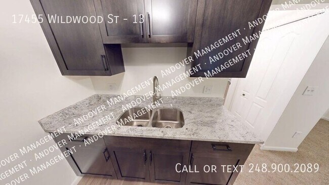 Photo - 17455 Wildwood St Unidad 13