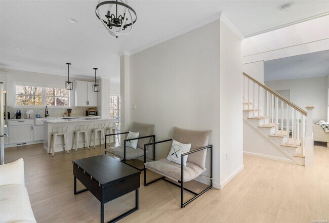 Photo - 75 Gillette Dr