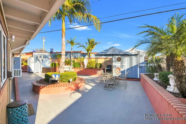 Photo - 1949 E Idahome St