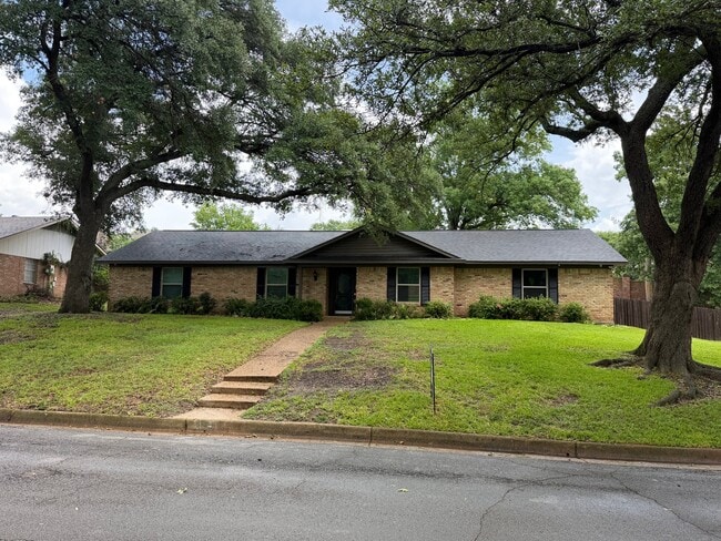 Photo - 3424 Glendale Dr