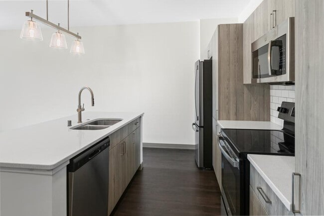 Photo - 2 bedroom in Milwaukee WI 53211 Unit 211